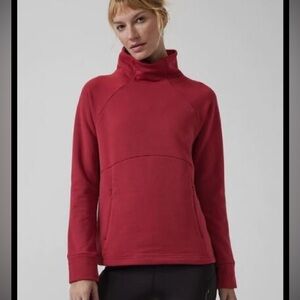 Athleta Vibrant Red WOMENS Pullover ZISE S/P turtleneck side pockets